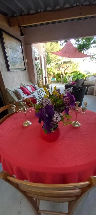 Apartament Le Jardin De Sabine Éguilles Zewnętrze zdjęcie