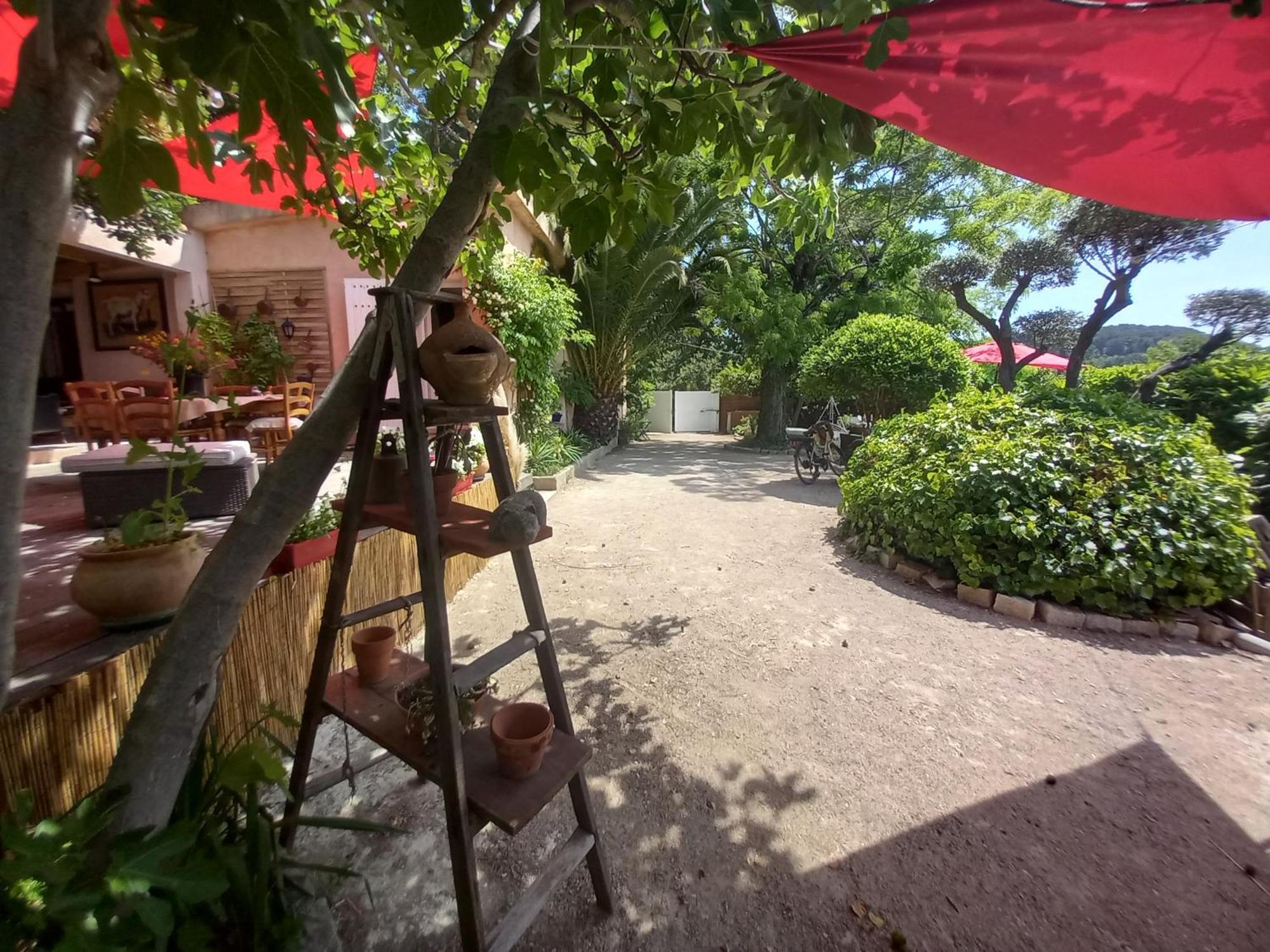 Apartament Le Jardin De Sabine Éguilles Zewnętrze zdjęcie