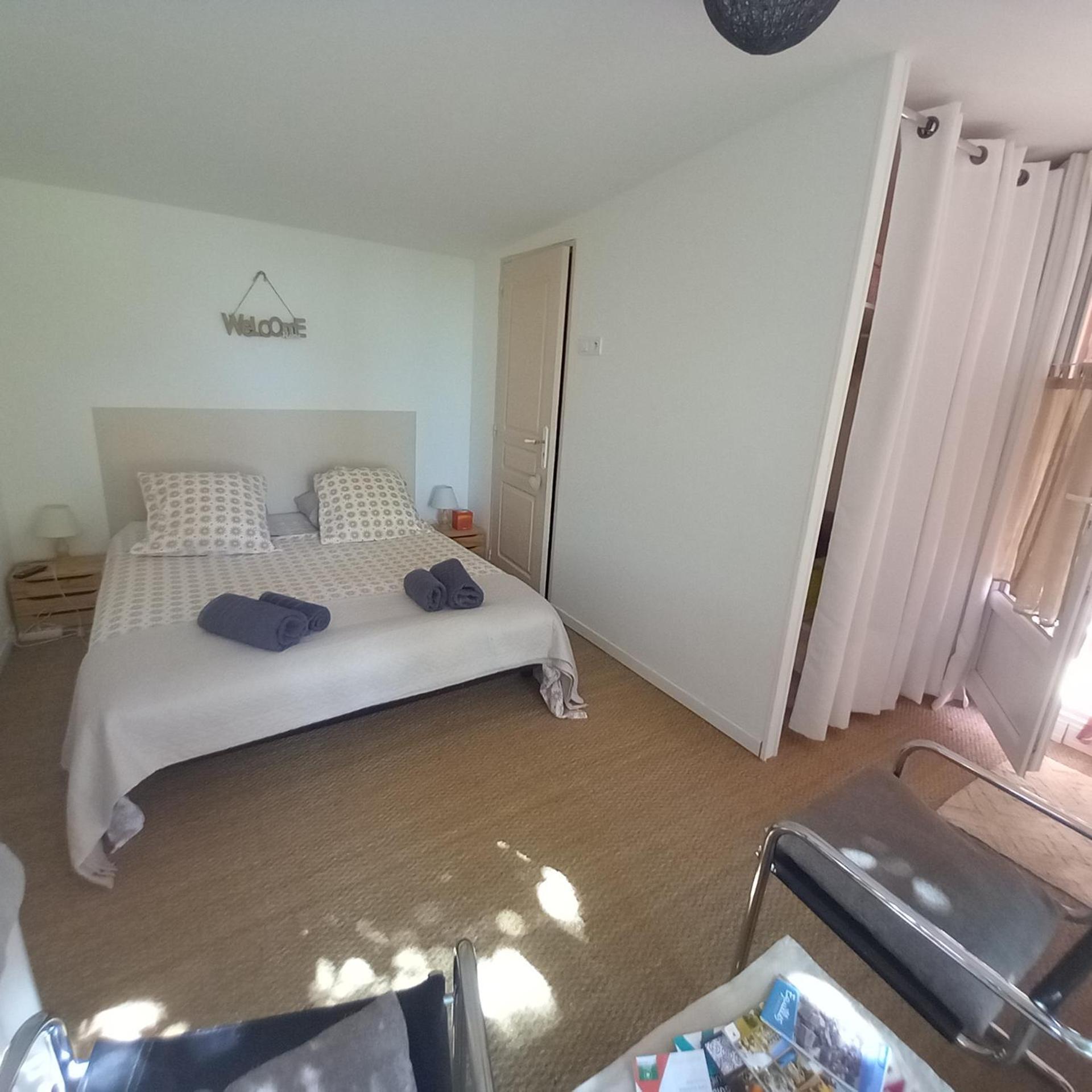 Apartament Le Jardin De Sabine Éguilles Zewnętrze zdjęcie